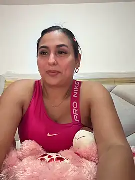 Snapshot of dulcehot_1502 chatting on February 2025 02:55:02 PM dulcehot 1502 online show from February 2025 02:55:02 PM