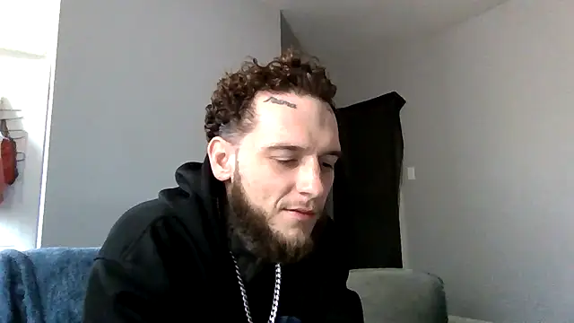 cruz815 online show from March 2026 04:00:01 PM