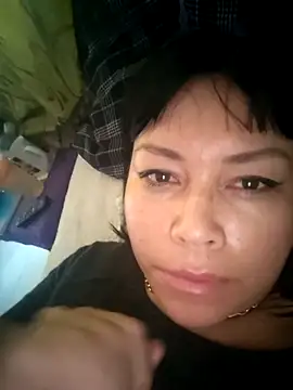 KellyPerlaxxx online show from November 2025 01:32:02 PM