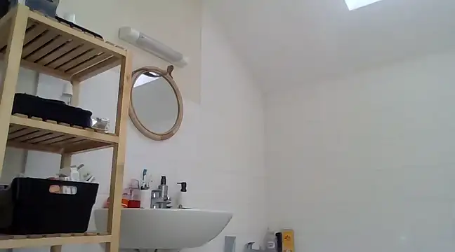 Snapshot of Zer_oki chatting on March 2025 10:54:02 AM Zer oki online show from March 2025 10:54:02 AM