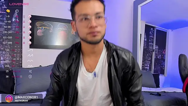 Snapshot of Max_Conor1 chatting on February 2025 02:25:02 AM Max Conor1 online show from February 2025 02:25:02 AM