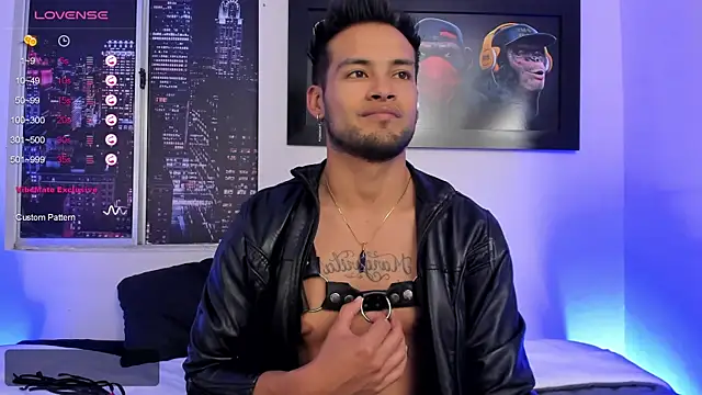 Snapshot of Max_Conor1 chatting on February 2025 05:51:02 PM Max Conor1 online show from February 2025 05:51:02 PM