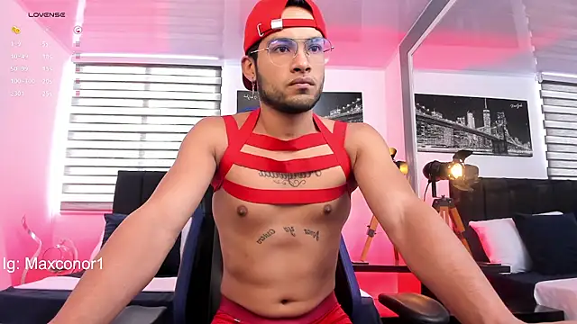 Snapshot of Max_Conor1 chatting on March 2025 01:30:02 PM Max Conor1 online show from March 2025 01:30:02 PM