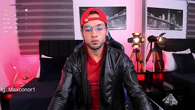 Snapshot of Max_Conor1 chatting on March 2025 10:39:02 AM Max Conor1 online show from March 2025 10:39:02 AM