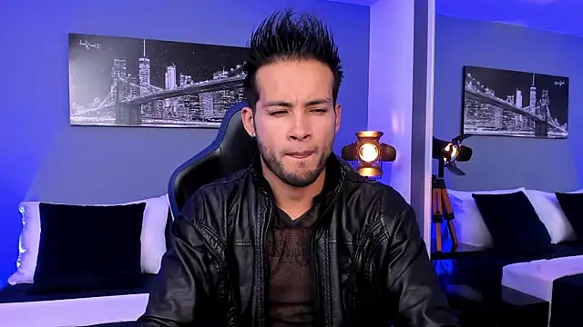 Snapshot of Max_Conor1 chatting on September 2025 11:54:02 AM Max Conor1 online show from September 2025 11:54:02 AM