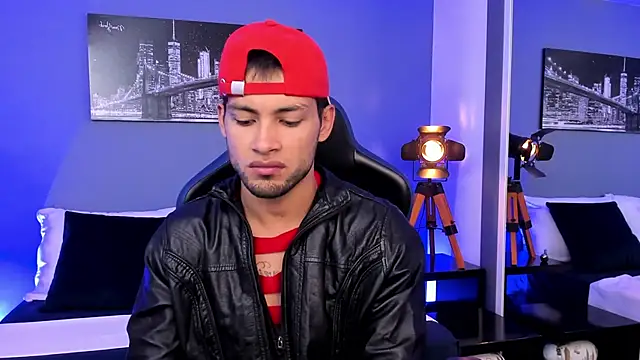 Snapshot of Max_Conor1 chatting on September 2025 03:01:01 PM Max Conor1 online show from September 2025 03:01:01 PM