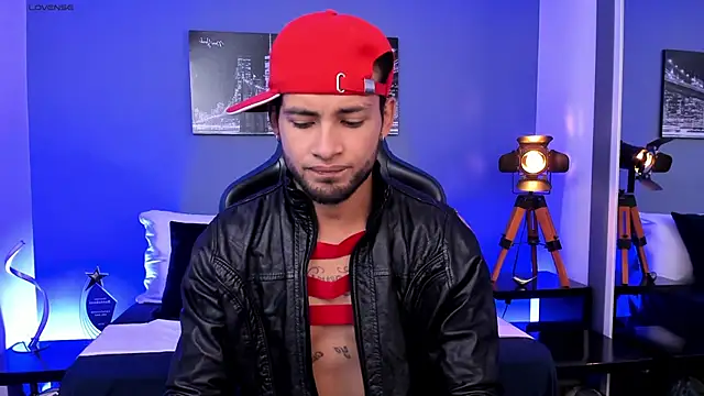 Snapshot of Max_Conor1 chatting on September 2025 11:25:01 AM Max Conor1 online show from September 2025 11:25:01 AM