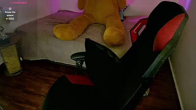 onissm online show from February 2025 11:49:02 AM