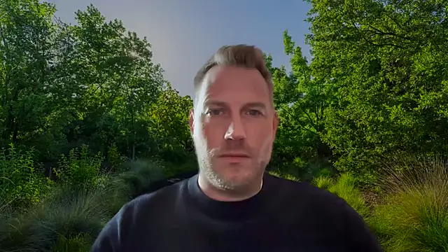 Snapshot of Christian87xxx chatting on February 2025 03:54:02 PM Christian87xxx online show from February 2025 03:54:02 PM