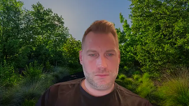 Snapshot of Christian87xxx chatting on November 2025 06:58:02 AM Christian87xxx online show from November 2025 06:58:02 AM