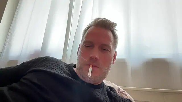 Christian87xxx online show from November 2025 11:21:02 AM