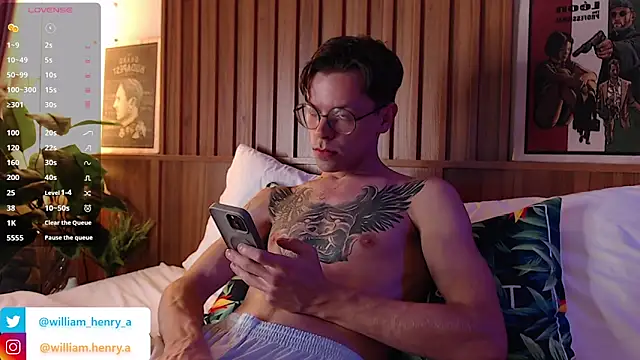 Snapshot of William_Henry_ chatting on January 2026 06:33:02 PM William Henry online show from January 2026 06:33:02 PM