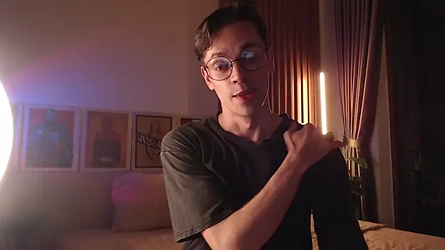 Snapshot of William_Henry_ chatting on February 2026 01:11:02 PM William Henry online show from February 2026 01:11:02 PM