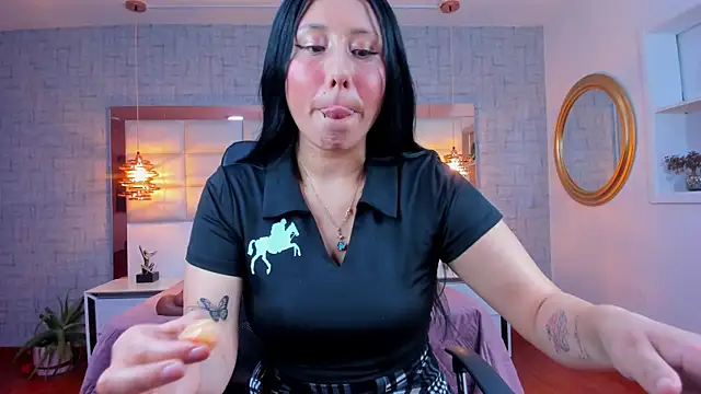 Nohemi louse online show from July 2026 07:20:02 PM