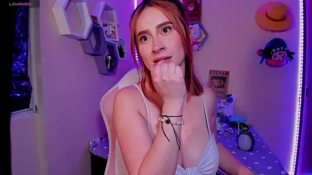 chloe rockss  online show from February 2025 06:21:01 AM