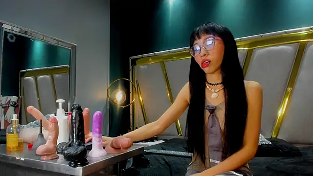 Snapshot of Mara_Gonzalez chatting on February 2026 12:01:02 PM Mara Gonzalez online show from February 2026 12:01:02 PM