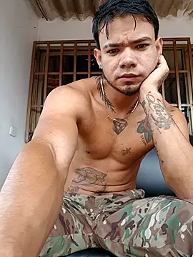 Niick01  online show from November 2025 01:03:01 PM