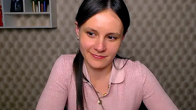 ValeriaHeart  online show from February 2025 07:03:02 PM