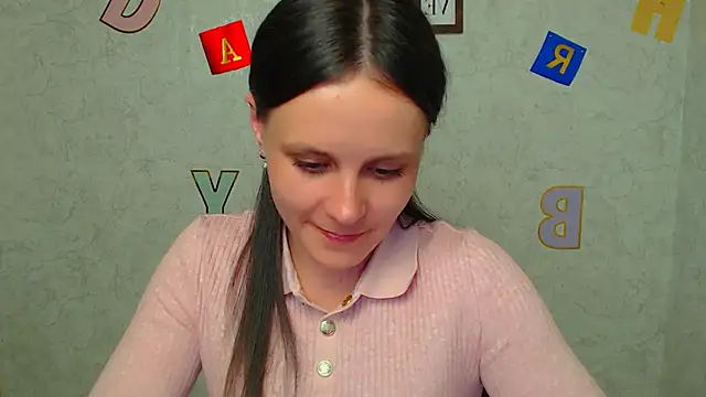 ValeriaHeart  online show from March 2025 04:34:02 PM