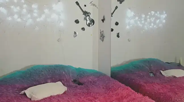 Sofiadelacruz online show from March 2025 02:32:01 AM