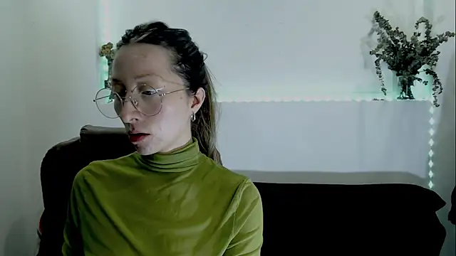 Carlin Diaz online show from November 2025 11:05:01 PM