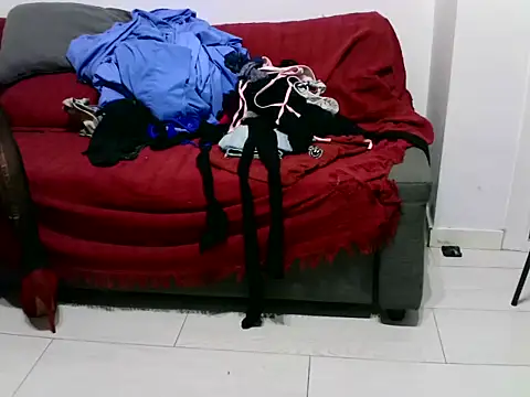 Snapshot of shineofcrazy chatting on November 2025 05:36:02 PM shineofcrazy online show from November 2025 05:36:02 PM