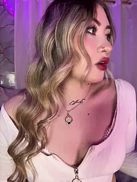Lally Valencia   online show from June 2026 05:28:01 AM