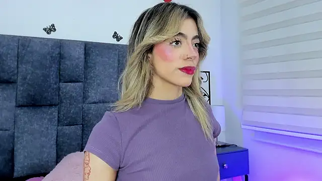 Violetta Ficher online show from February 2026 02:06:02 AM