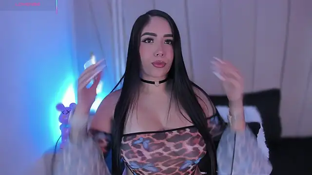 Snapshot of Nikki_vega chatting on February 2025 05:03:02 AM Nikki vega online show from February 2025 05:03:02 AM