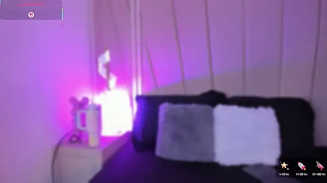 Snapshot of Nikki_vega chatting on February 2025 04:46:02 AM Nikki vega online show from February 2025 04:46:02 AM