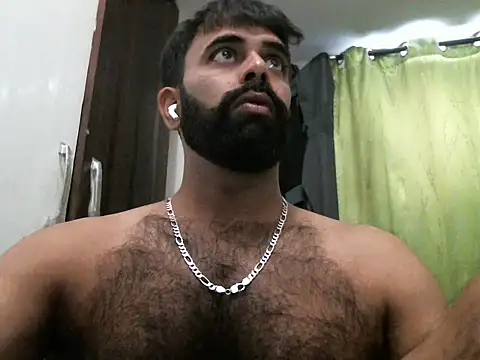 Snapshot of indianhairybull chatting on November 2025 04:33:01 AM indianhairybull online show from November 2025 04:33:01 AM
