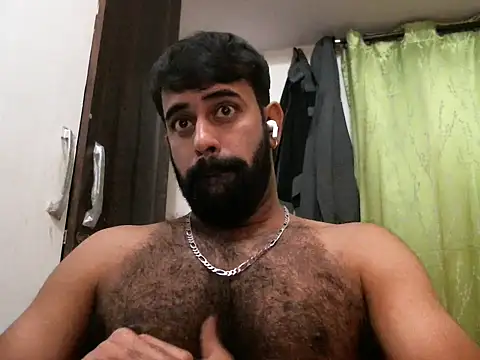 Snapshot of indianhairybull chatting on November 2025 12:10:02 AM indianhairybull online show from November 2025 12:10:02 AM