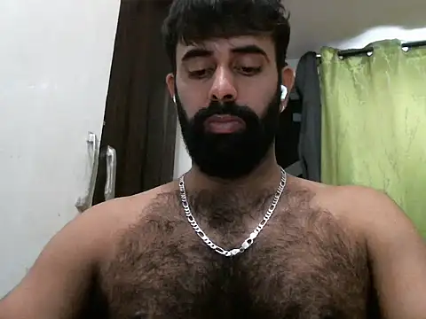 Snapshot of indianhairybull chatting on November 2025 04:15:01 AM indianhairybull online show from November 2025 04:15:01 AM