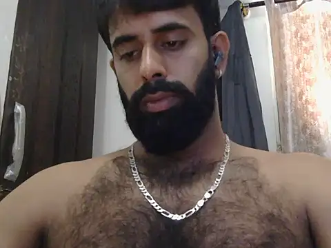 Snapshot of indianhairybull chatting on June 2026 04:52:02 AM indianhairybull online show from June 2026 04:52:02 AM