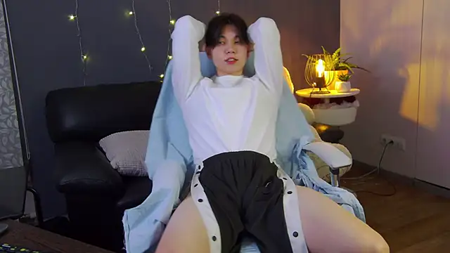 Snapshot of just_gay_ chatting on February 2025 09:10:01 PM just gay online show from February 2025 09:10:01 PM