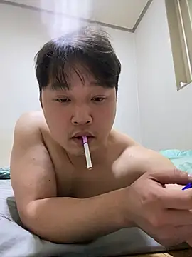 offwhite777 online show from February 2025 08:07:01 AM