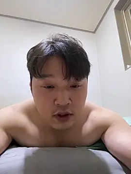 offwhite777 online show from February 2025 02:26:01 PM