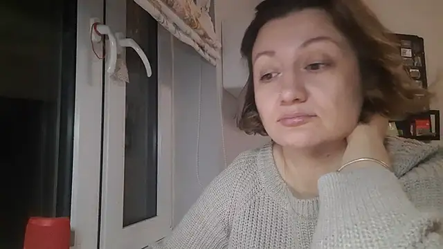 Snapshot of SusanHampton chatting on February 2025 02:39:01 AM SusanHampton online show from February 2025 02:39:01 AM