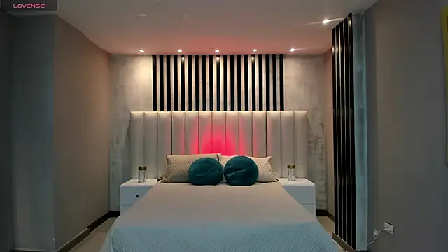 Snapshot of BeccaBaxter chatting on February 2025 05:07:02 PM BeccaBaxter online show from February 2025 05:07:02 PM