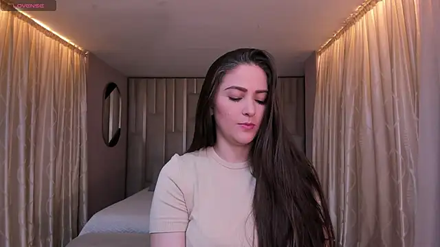 Snapshot of BeccaBaxter chatting on February 2025 07:15:02 PM BeccaBaxter online show from February 2025 07:15:02 PM