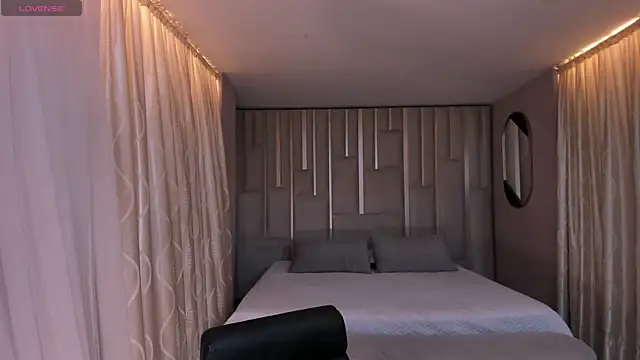 Snapshot of BeccaBaxter chatting on February 2025 07:14:01 PM BeccaBaxter online show from February 2025 07:14:01 PM