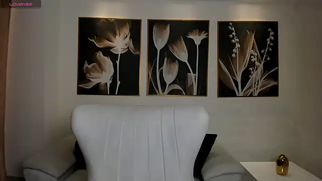 Snapshot of BeccaBaxter chatting on March 2025 07:17:01 PM BeccaBaxter online show from March 2025 07:17:01 PM