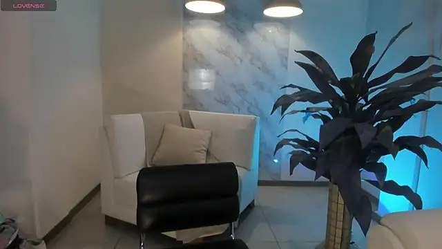 Snapshot of BeccaBaxter chatting on September 2025 06:41:02 PM BeccaBaxter online show from September 2025 06:41:02 PM