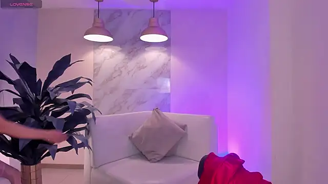 Snapshot of BeccaBaxter chatting on November 2025 06:20:01 PM BeccaBaxter online show from November 2025 06:20:01 PM