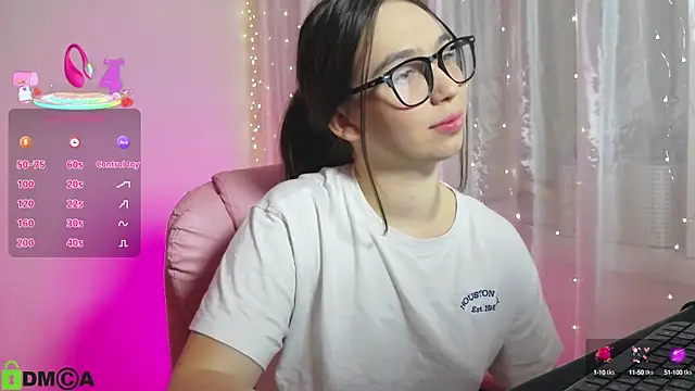 Snapshot of Arianahot777 chatting on October 2025 09:26:02 PM Arianahot777 online show from October 2025 09:26:02 PM