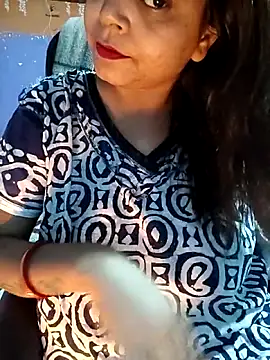 Babybird online show from December 2025 05:52:01 PM