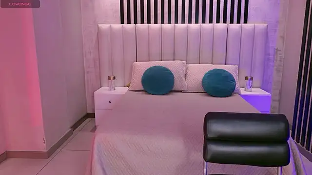 AmaiaHaywood online show from January 2026 04:16:01 AM