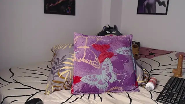 Snapshot of ariana_sweet87 chatting on March 2025 11:47:02 PM ariana sweet87 online show from March 2025 11:47:02 PM