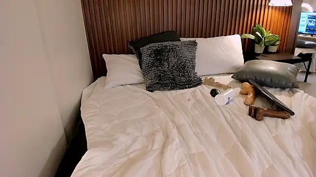 Snapshot of _michel_bbw chatting on February 2025 05:10:01 AM michel bbw online show from February 2025 05:10:01 AM