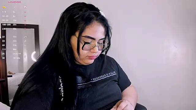 Snapshot of _michel_bbw chatting on February 2025 02:16:02 AM michel bbw online show from February 2025 02:16:02 AM